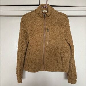 Tan furry jacket with pockets
